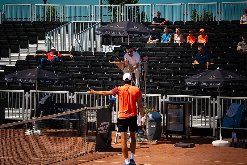 Overzicht van het center court tijdens het Dutch Open Tournament