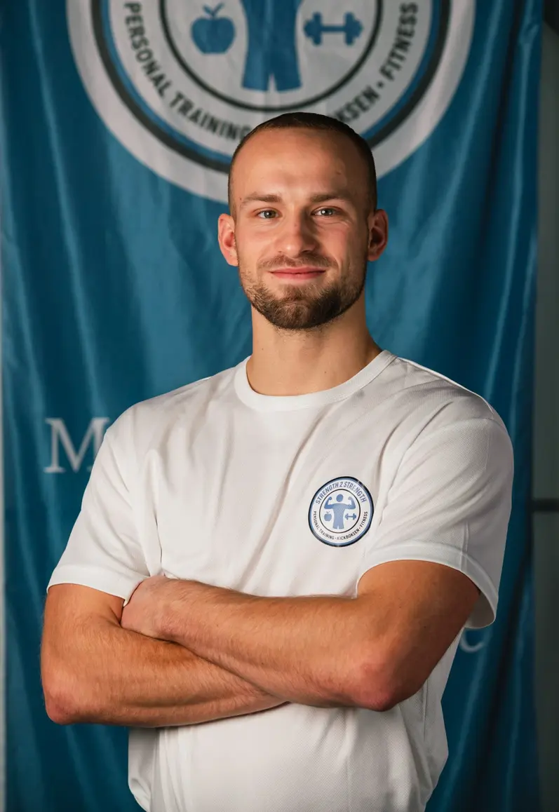 Strength 2 Strength Mees Zwart personal trainer portrait — brand photography by 7EMPLE