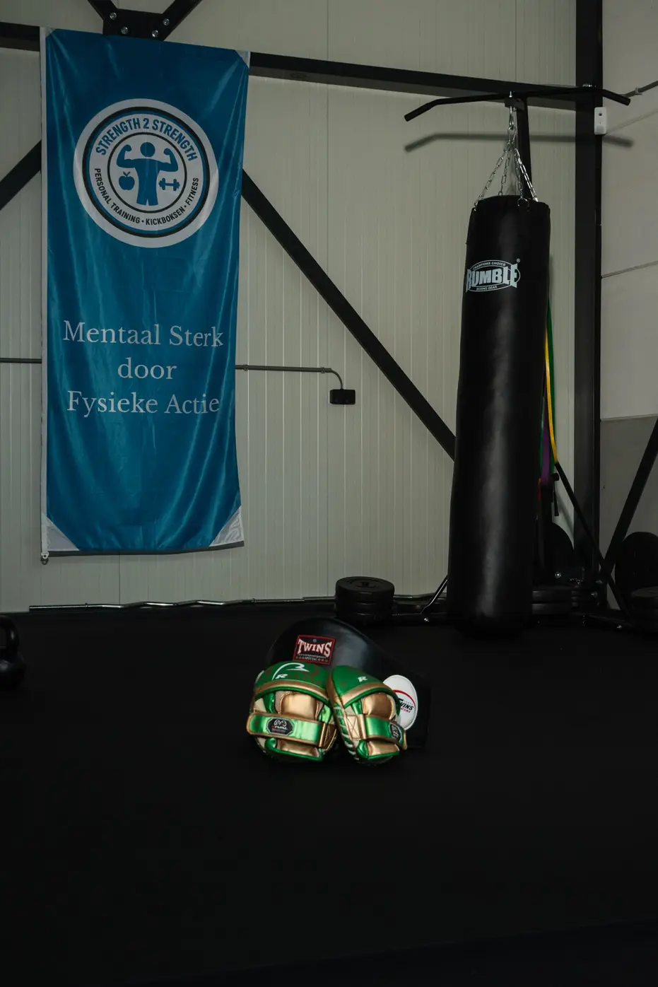 Strength 2 Strength Mees Zwart training session — brand photography by 7EMPLE